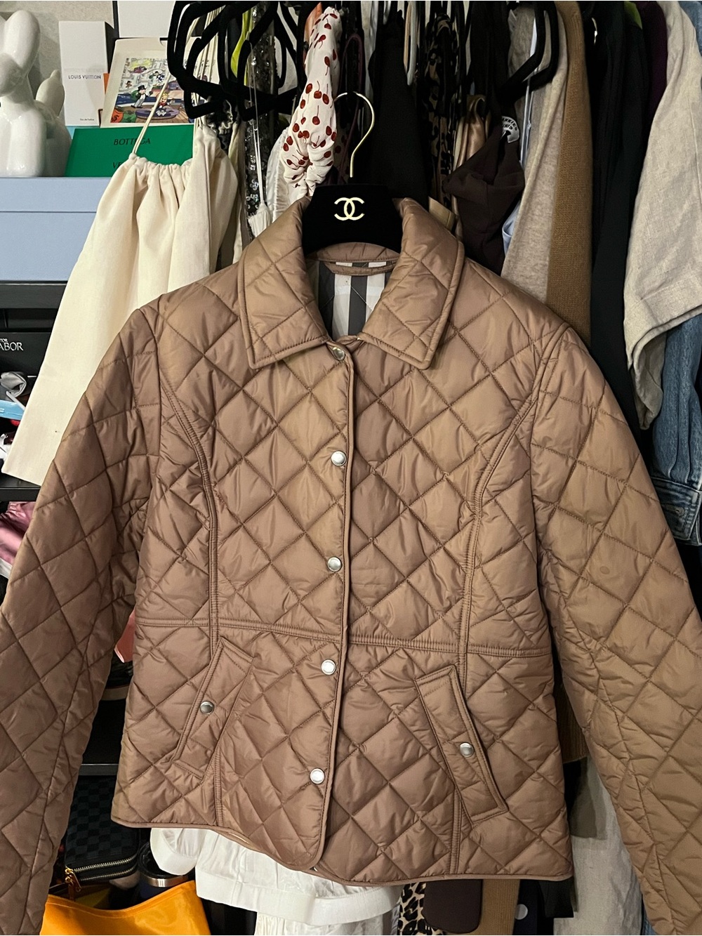 BURBERRY COAT 🎩🎩🎩🎩🎩🎩🎩🎩🎩🎩🎩🎩🎩🎩🎩 - Picture 3 of 13